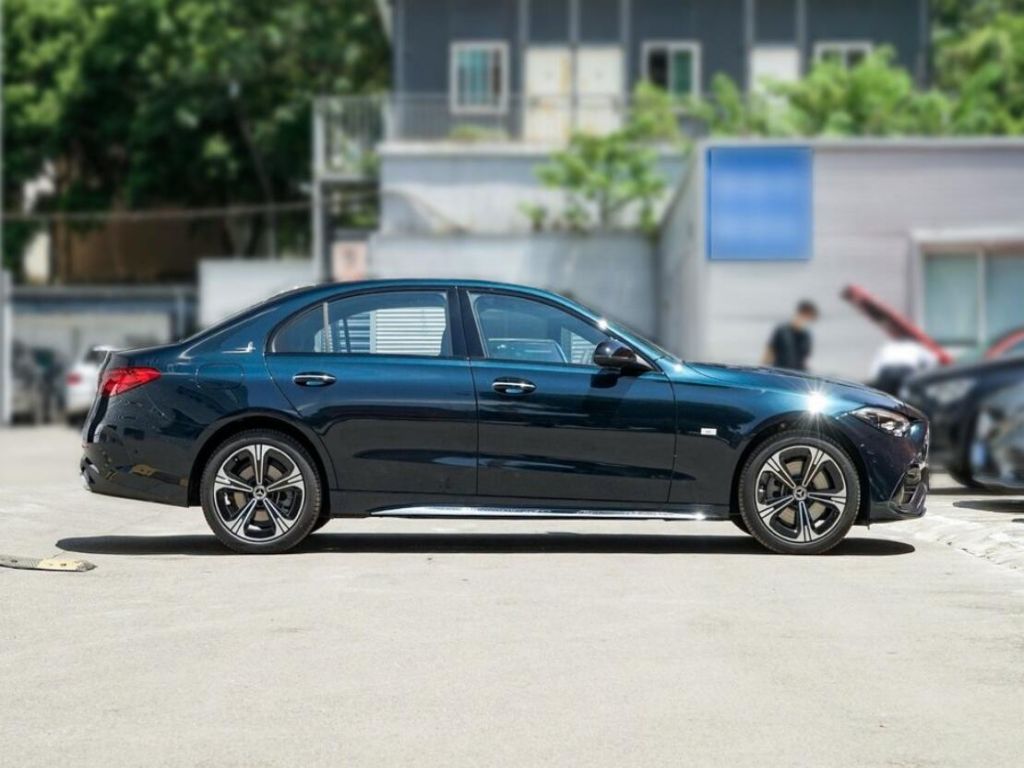 奔馳C級2022款 C 260 L 皓夜運動版