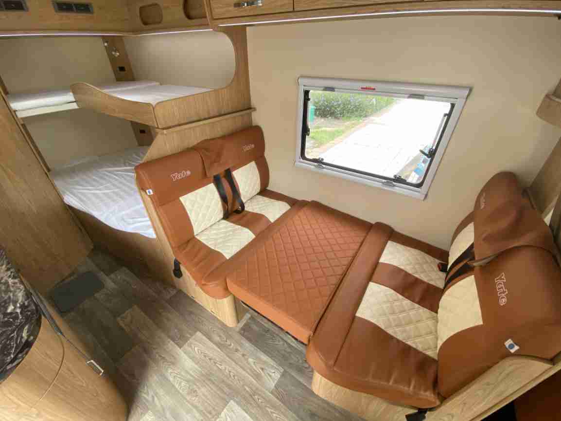 亞特依維柯C型 手動擋 6座